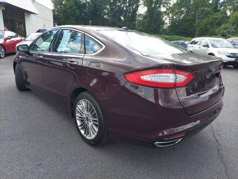 Used 2013 Ford Fusion SE FWD image 6