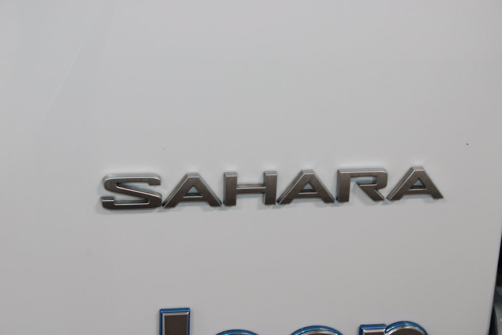 Used 2024 Jeep Wrangler Unlimited Sahara AWD/4WD image 12