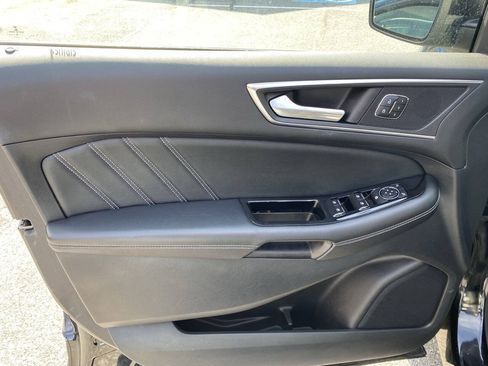 Used 2016 Ford Edge Sport w/ Equipment Group 401A AWD/4WD image 11
