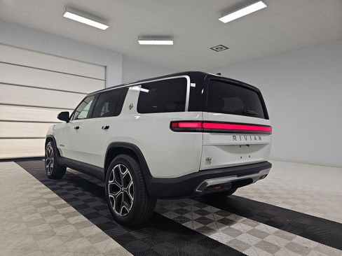 Used 2024 Rivian R1S Adventure AWD/4WD image 3