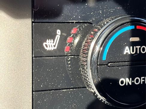 New 2026 Nissan Rogue SV image 31