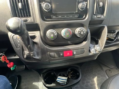 Used 2021 RAM ProMaster 1500 FWD image 2