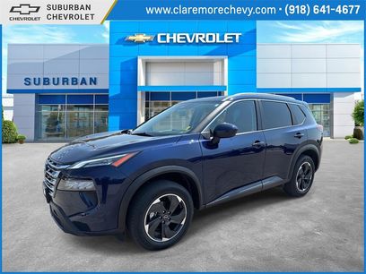 Used 2025 Nissan Rogue SV w/ SV Premium Package