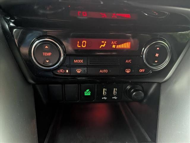 Used 2022 Mitsubishi Eclipse Cross LE FWD image 29