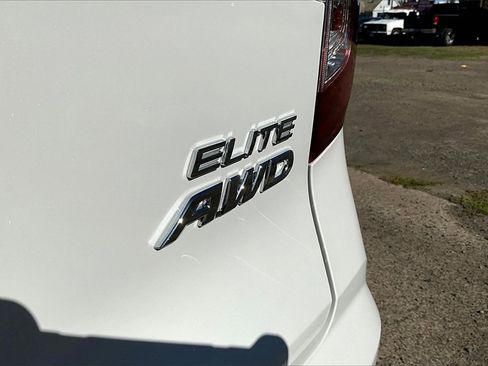 Used 2021 Honda Pilot Elite image 11