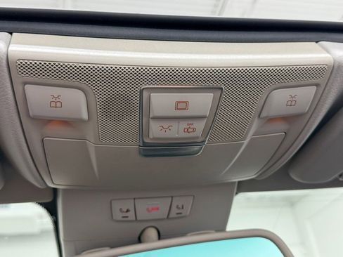 Used 2014 Mercedes-Benz SL 550 image 53