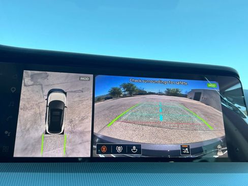 New 2026 Nissan Murano Platinum image 9