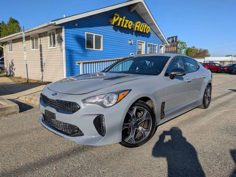 Used 2021 Kia Stinger GT-Line AWD/4WD image 2