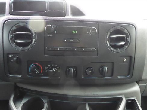Used 2013 Ford E-350 and Econoline 350 XL image 14