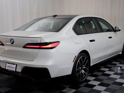 New 2026 BMW 750e xDrive w/ Executive Package AWD/4WD image 21