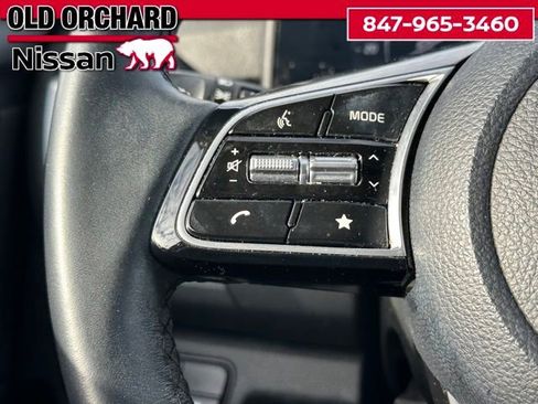 Used 2024 Kia Seltos EX image 19