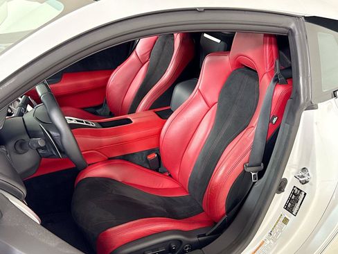Used 2018 Acura NSX AWD/4WD image 14