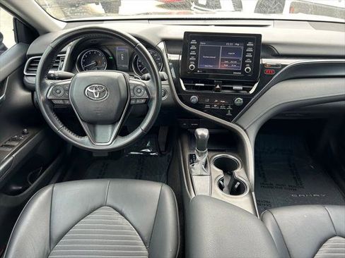 Certified 2021 Toyota Camry SE w/ Convenience Package FWD image 15