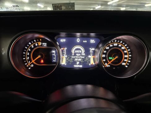 Used 2023 Jeep Gladiator Rubicon w/ LED Lighting Group AWD/4WD image 15