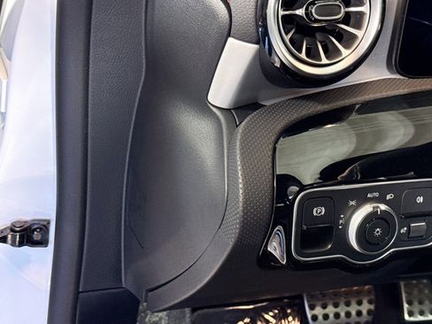 Used 2026 Mercedes-Benz CLA 250 image 10