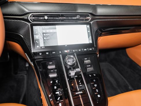 New 2026 Aston Martin V8 Vantage S image 20