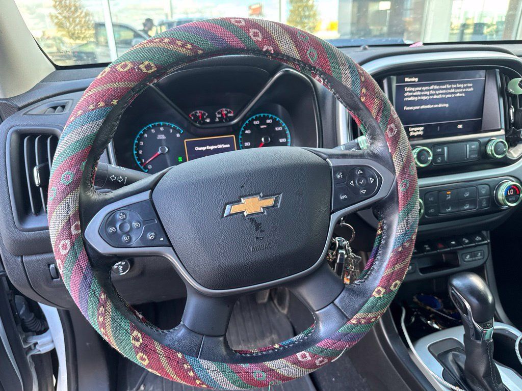 Used 2022 Chevrolet Colorado ZR2 AWD/4WD image 9
