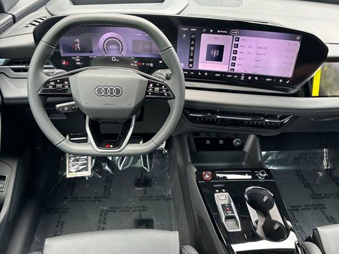 New 2027 Audi SQ6 e-tron Premium Plus AWD/4WD image 13