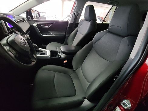 Certified 2025 Toyota RAV4 XLE image 20