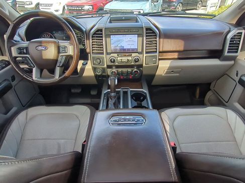 Used 2020 Ford F150 Limited w/ Trailer Tow Package image 15