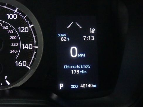 Used 2022 Toyota Corolla LE FWD image 32