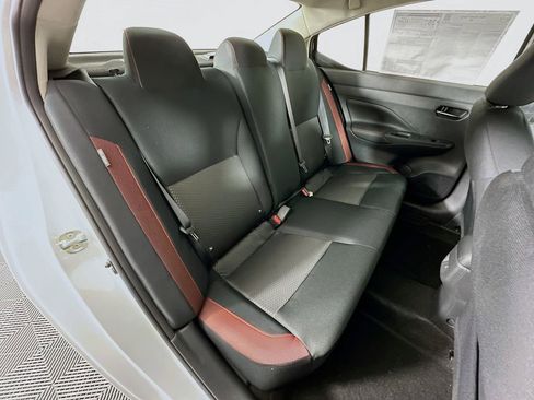 New 2025 Nissan Versa SR w/ Trunk Package image 32