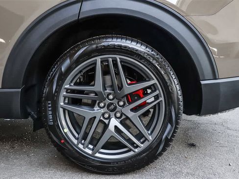 New 2026 Ford Explorer ST w/ Sun And Sound Package image 10