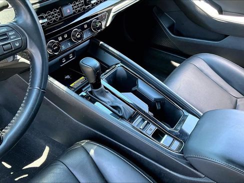 Certified 2025 Honda Accord Sport image 13