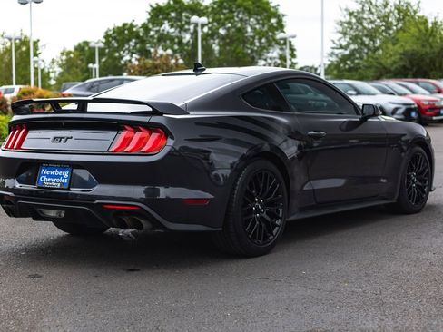 Used 2022 Ford Mustang GT Premium w/ GT Performance Package RWD image 9