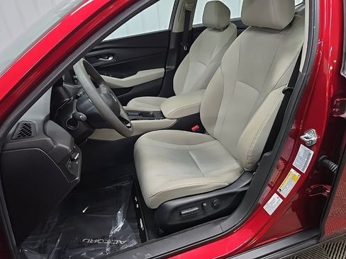 Used 2023 Honda Accord EX image 31