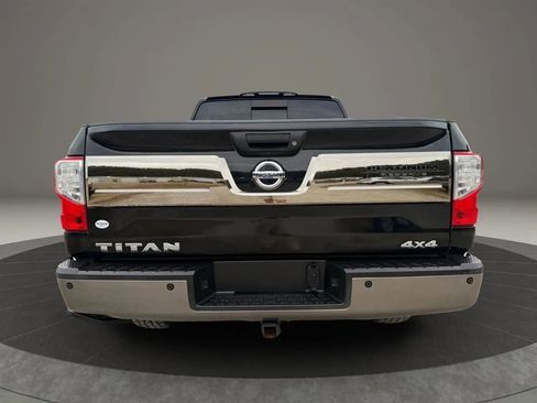 Used 2017 Nissan Titan Platinum Reserve image 4