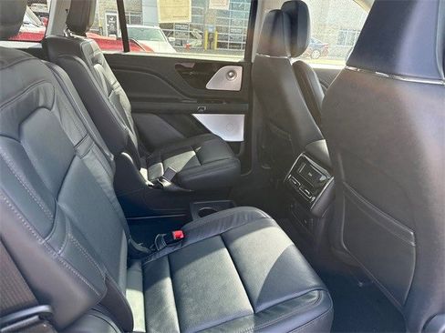 New 2025 Lincoln Aviator Reserve w/ Equipment Group 201A image 30