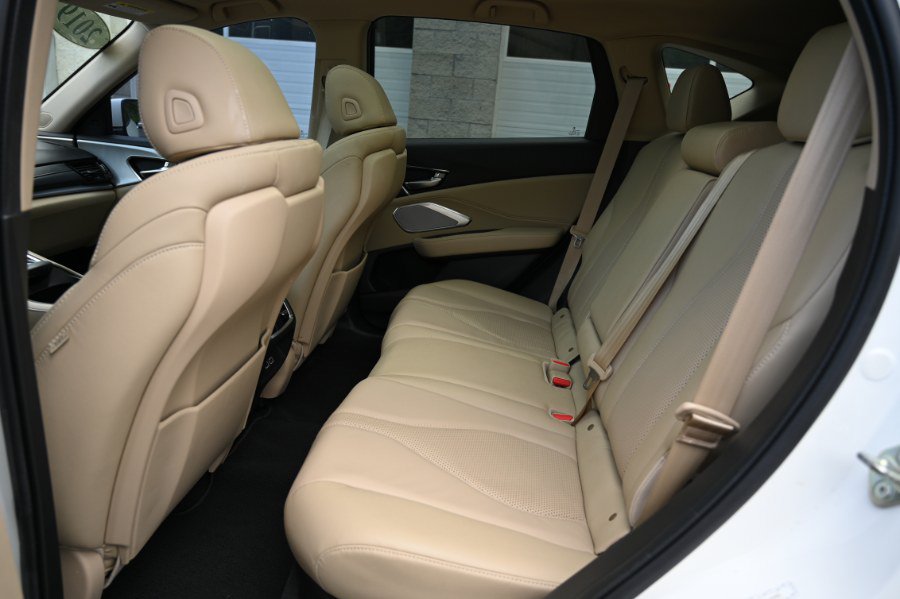 Used 2019 Acura RDX w/ Technology Package AWD/4WD image 17