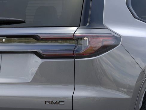 New 2026 GMC Acadia Denali Ultimate w/ LPO, Rugged Package AWD/4WD image 11