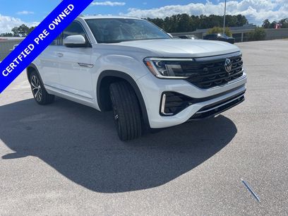 Used 2025 Volkswagen Atlas Cross Sport SEL Premium R-Line