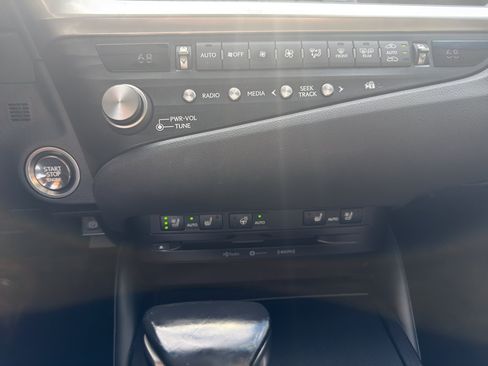 Used 2021 Lexus ES 350 w/ Premium Package FWD image 15