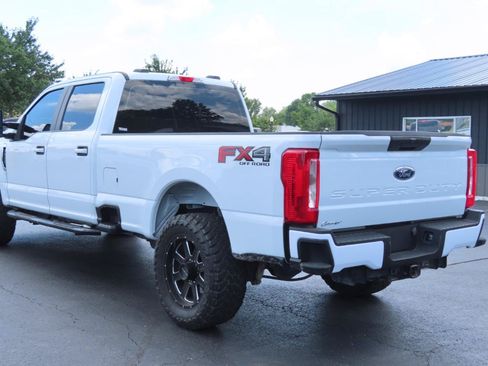 Used 2022 Ford F250 XL w/ Power Equipment Group AWD/4WD image 16
