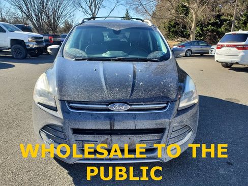 Used 2013 Ford Escape Titanium image 2