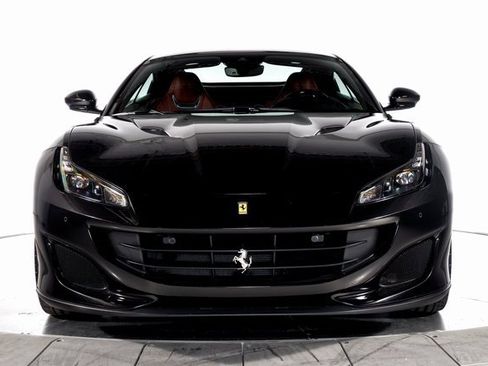 Certified 2020 Ferrari Portofino image 13