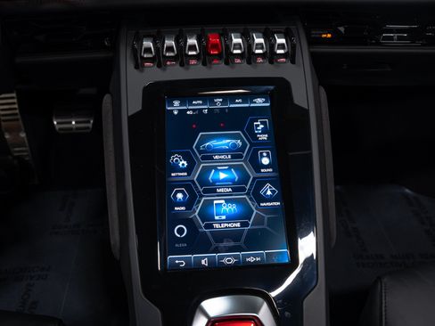 Used 2020 Lamborghini Huracan EVO AWD/4WD image 55