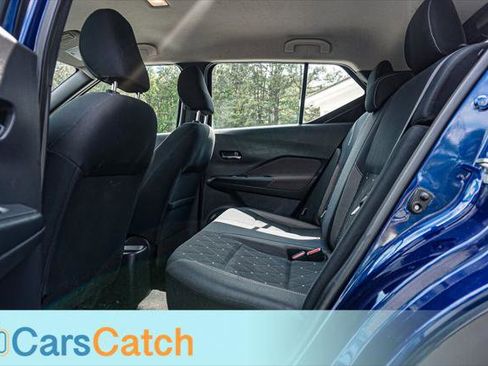 Used 2020 Nissan Kicks SV FWD image 20