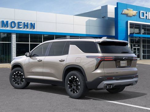 New 2027 Chevrolet Traverse Z71 w/ Driver Confidence Package AWD/4WD image 3