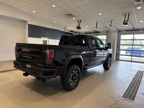 New 2026 GMC Sierra 2500 AT4X AWD/4WD image 7