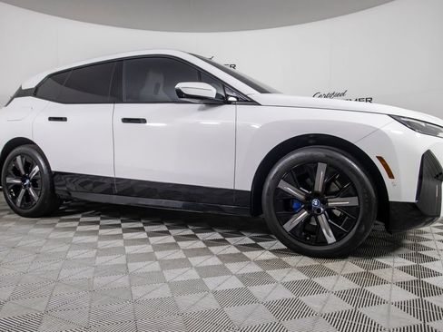Used 2024 BMW iX xDrive50 w/ Sport Package AWD/4WD image 2