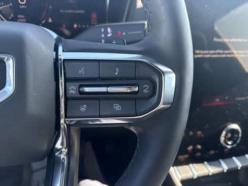 Used 2026 GMC Terrain Elevation w/ Technology Package II image 20