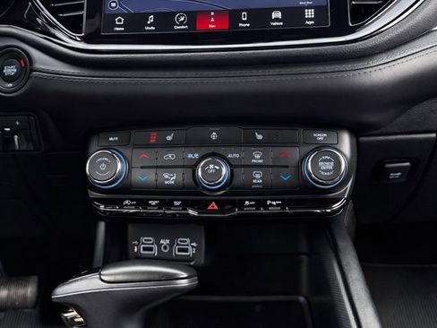 Used 2021 Dodge Durango GT image 24