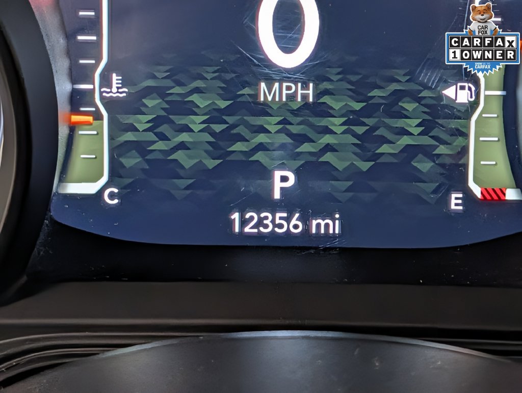 Used 2026 Jeep Wrangler Unlimited Sahara AWD/4WD image 18