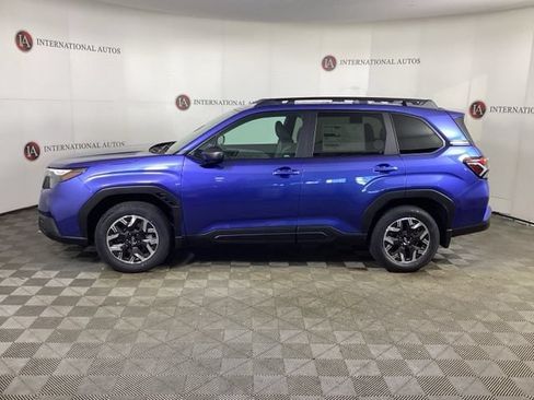 Used 2026 Subaru Forester Premium AWD/4WD image 7