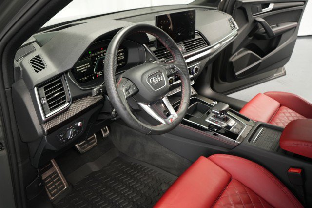 Used 2023 Audi SQ5 Prestige w/ Prestige Package AWD/4WD image 24