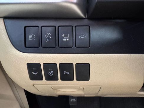 Used 2019 Toyota Highlander Limited Platinum image 21